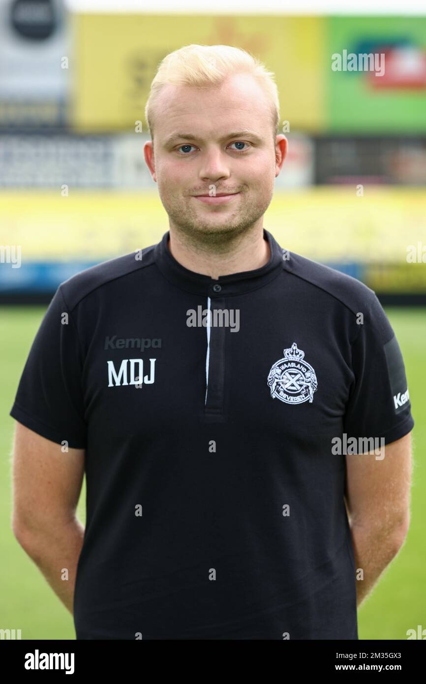 Relazioni stampa di Waasland-Beveren Martijn De Jonge pone per il fotografo alla fotografia della stagione 2021-2022 del club belga della Proximus League Waasland-Beveren, giovedì 08 luglio 2021 a Beveren. FOTO DI BELGA DAVID PINTENS Foto Stock