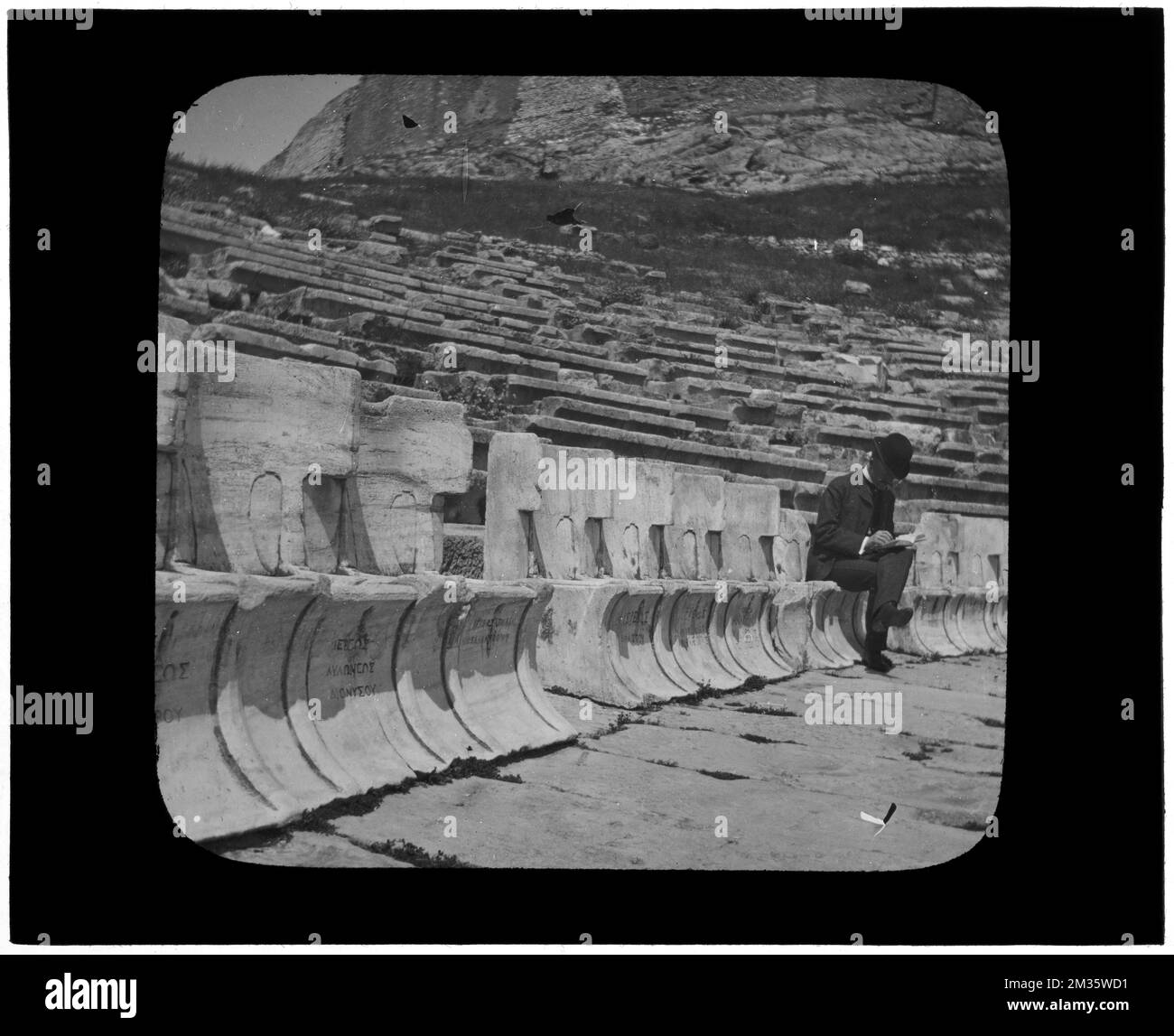 Grecia. Atene. Teatro di Dioniso , siti archeologici, Anfiteatro. Collezione Nicholas Catsimpoolas Foto Stock