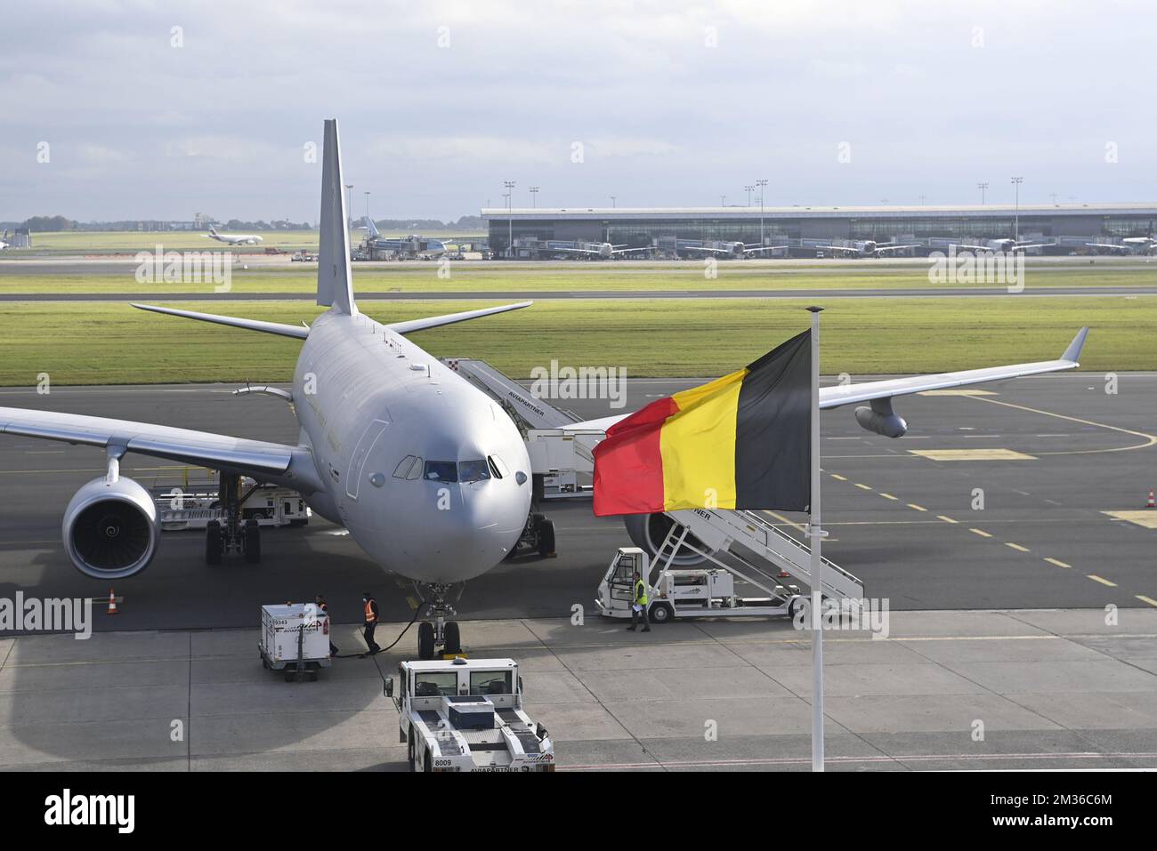 L'immagine mostra un Airbus A330 MRTT all'aeroporto di Melsbroek prima della partenza per una visita di lavoro reale in Danimarca, per discutere le strategie di occupazione e formazione, lunedì 25 ottobre 2021 a Copenaghen, Danimarca. FOTO DI BELGA ERIC LALMAND Foto Stock