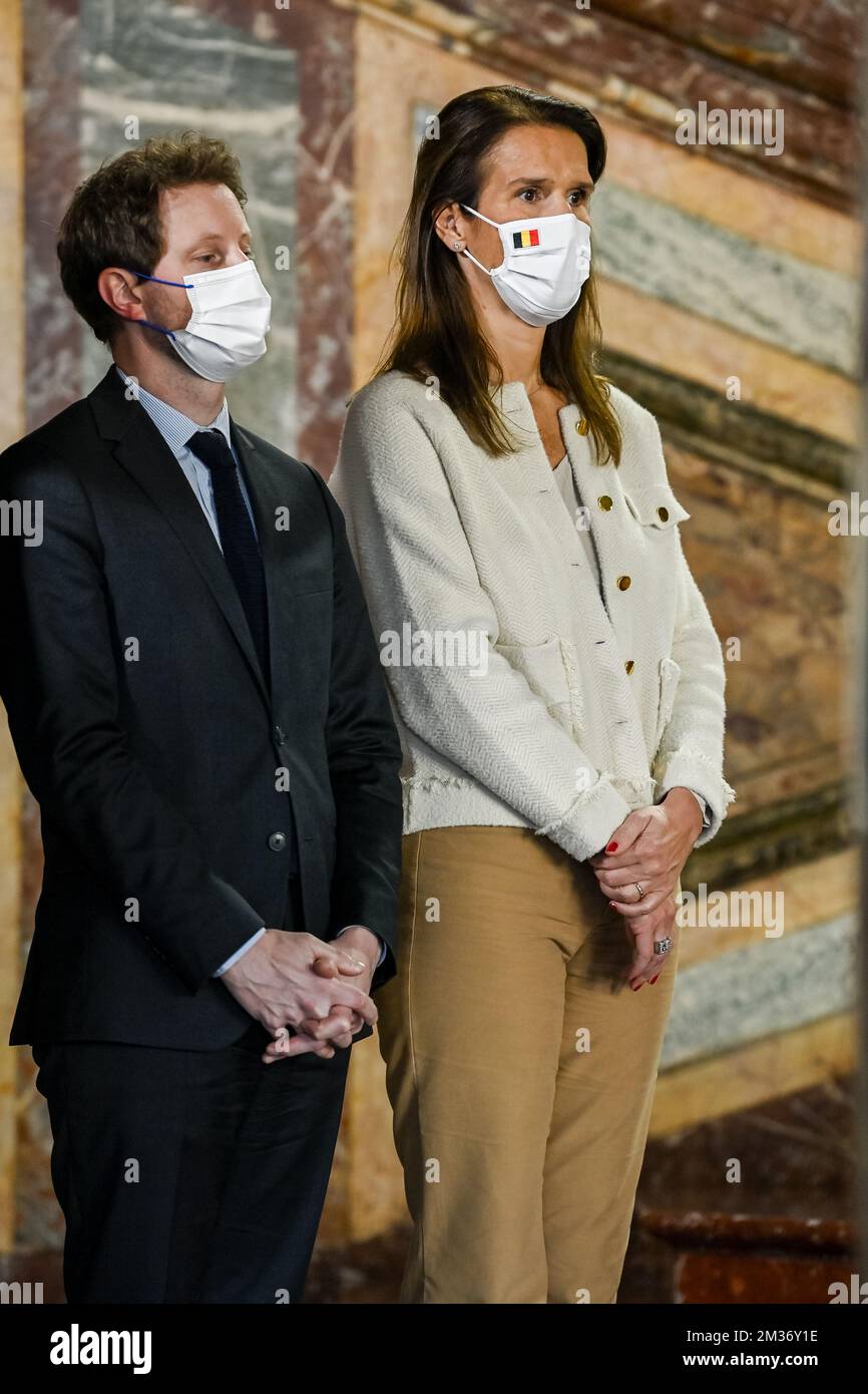 Il ministro degli Affari esteri Sophie Wilmes ha fatto una foto durante un incontro diplomatico tra Belgio e Francia per discutere della sicurezza a Bruxelles, lunedì 22 novembre 2021. I paesi discuteranno della lotta al terrorismo e all'estremismo violento, della gestione dell'immigrazione clandestina, della cooperazione transfrontaliera tra le forze di polizia e della sicurezza informatica. FOTO DI BELGA ERIC LALMAND Foto Stock