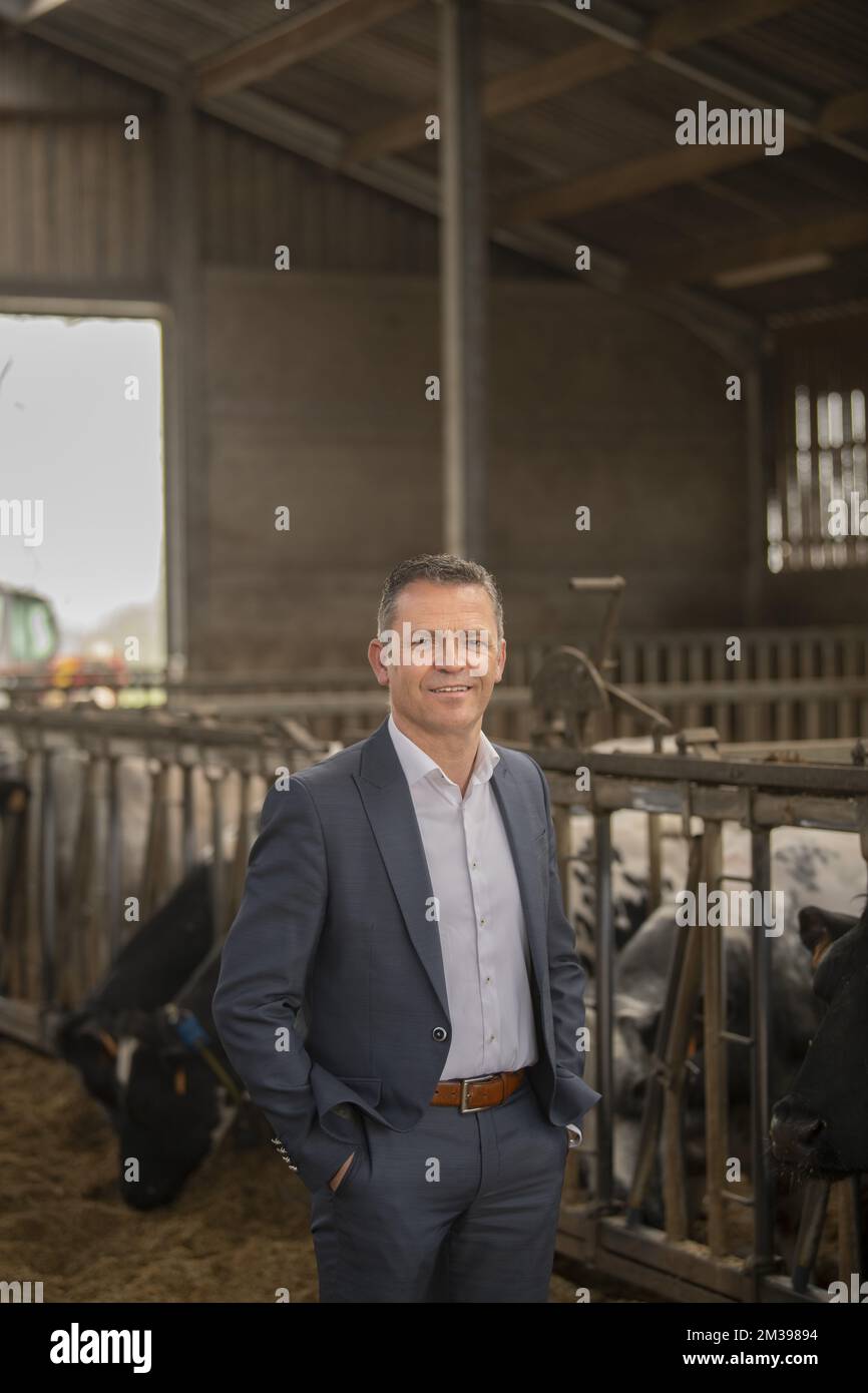 Il nuovo presidente Boerenbond Lode Ceyssens si pone per il photographer in una fattoria di Willebringen, Boutersem, martedì 29 marzo 2022. FOTO DI BELGA CHRISTOPHE KETELS Foto Stock