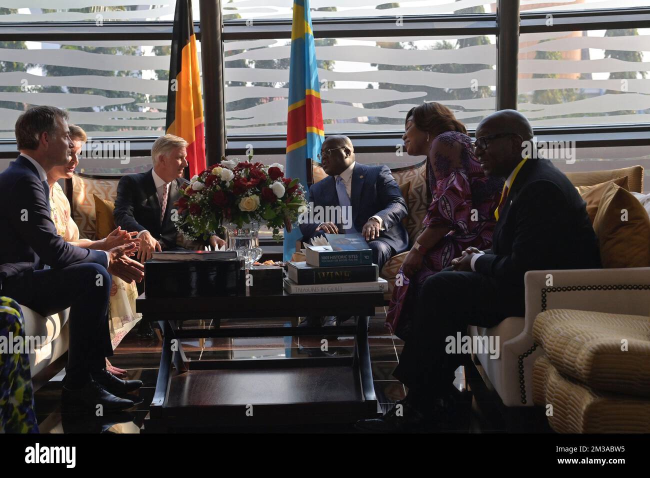 Il primo ministro Alexander De Croo, la regina Mathilde del Belgio, il re Philippe-Filip del Belgio, il presidente della Repubblica democratica del Congo Felix Tshisekedi e la Repubblica democratica del Congo First Lady Denise Nyakeru, raffigurati durante l'accoglienza ufficiale a N'Djili, aeroporto internazionale di Kinshasa, Durante una visita ufficiale della coppia reale belga nella Repubblica Democratica del Congo, martedì 07 giugno 2022, a Kinshasa. Il Re e la Regina Belga visiteranno Kinshasa, Lubumbashi e Bukavu dal 7th giugno al 13th giugno. BELGA PHOTO POOL PHILIP REYNAERS Foto Stock