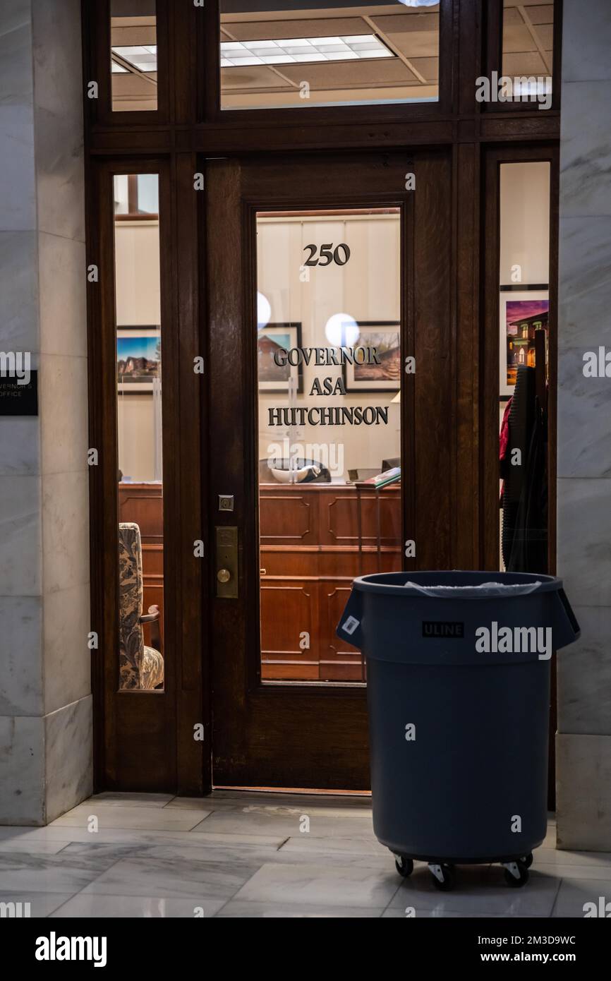 Little Rock, AR, USA - 9 settembre 2022: L'ufficio del Governatore nel Campidoglio dello Stato dell'Arkansas Foto Stock