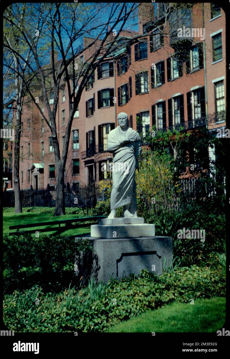 Piazza Louisburg , scultura, Parchi, Filosofi, Aristotele. Collezione Edmund L. Mitchell Foto Stock