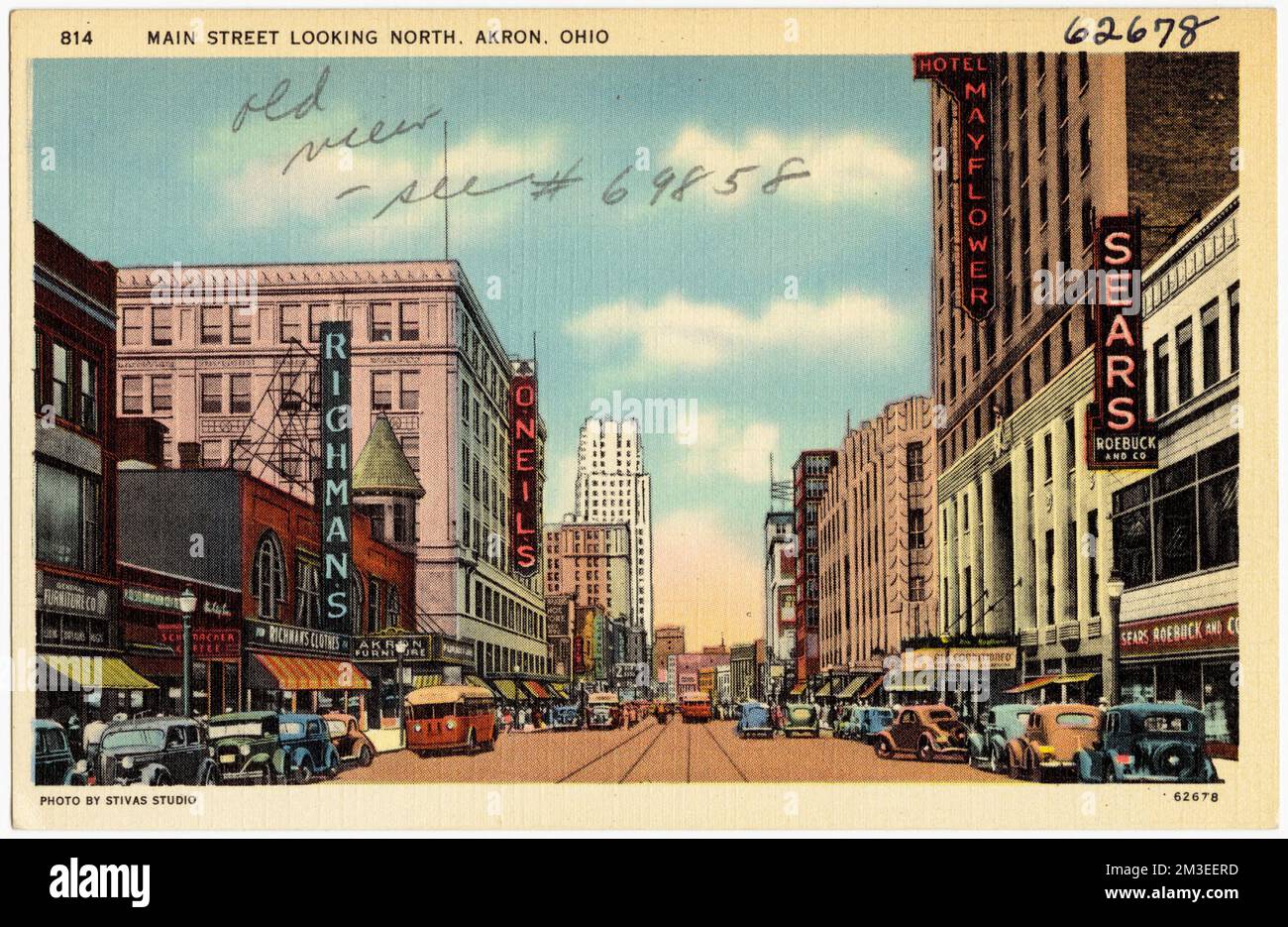 Main Street Looking North, Akron, Ohio , Città e paesi, Tichnor Brothers Collection, Cartoline degli Stati Uniti Foto Stock