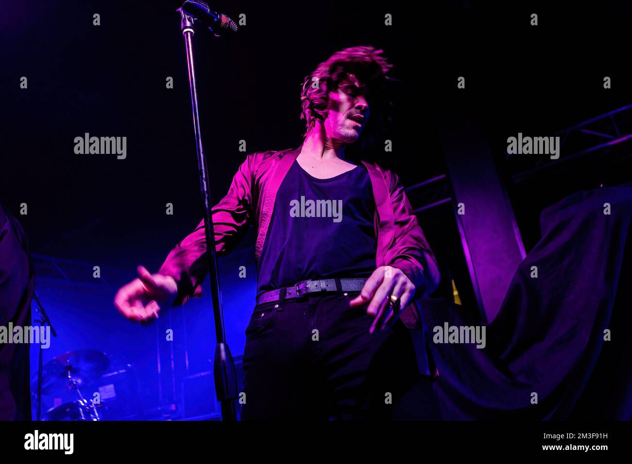 Milano, Italia. 14th Dec, 2022. Kiliyan Maguire di Charming Liars suona dal vivo al Legend Club. (Foto di Mairo Cinquetti/SOPA Images/Sipa USA) Credit: Sipa USA/Alamy Live News Foto Stock