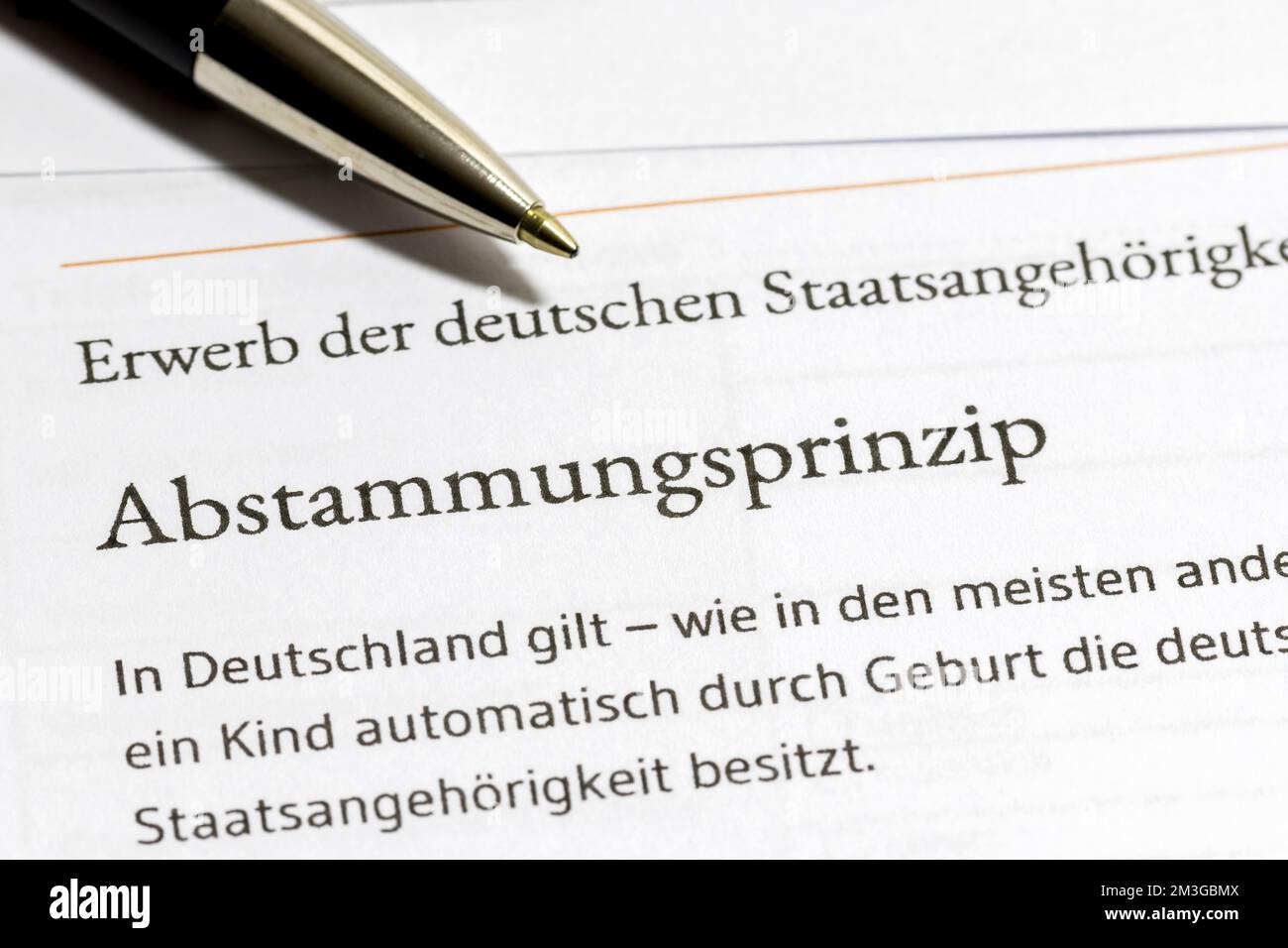Domanda di acquisizione della cittadinanza tedesca, principio di discesa, forma, biros Foto Stock