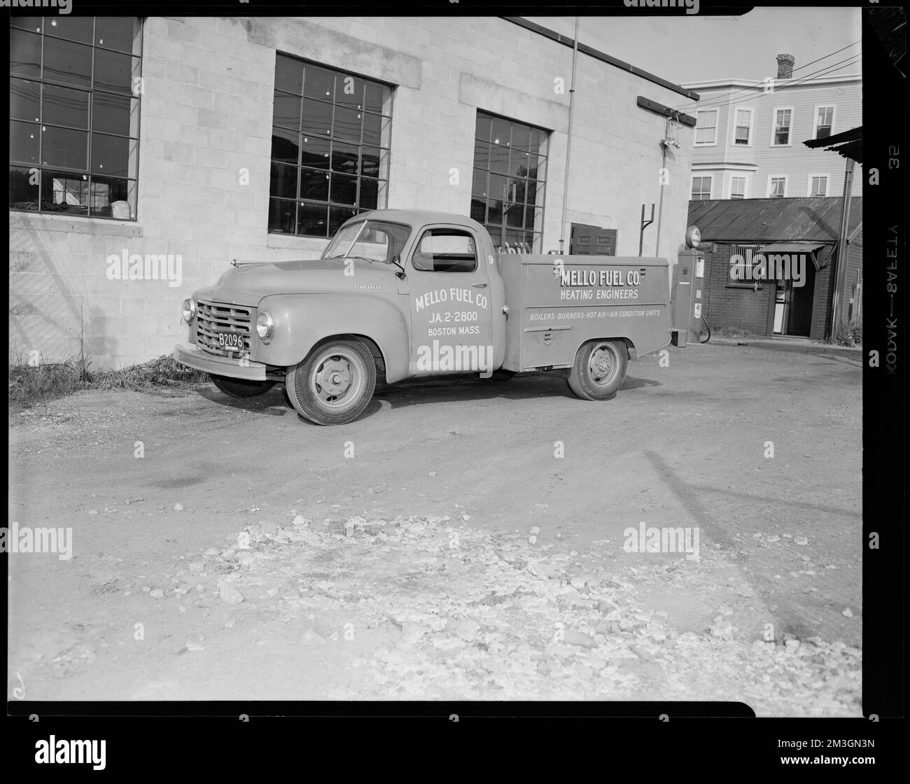 Mello Fuel Co., 37 Brookley Rd., Jam. Pianura , camion, industria petrolifera. Collezione Leon Abdalian Foto Stock