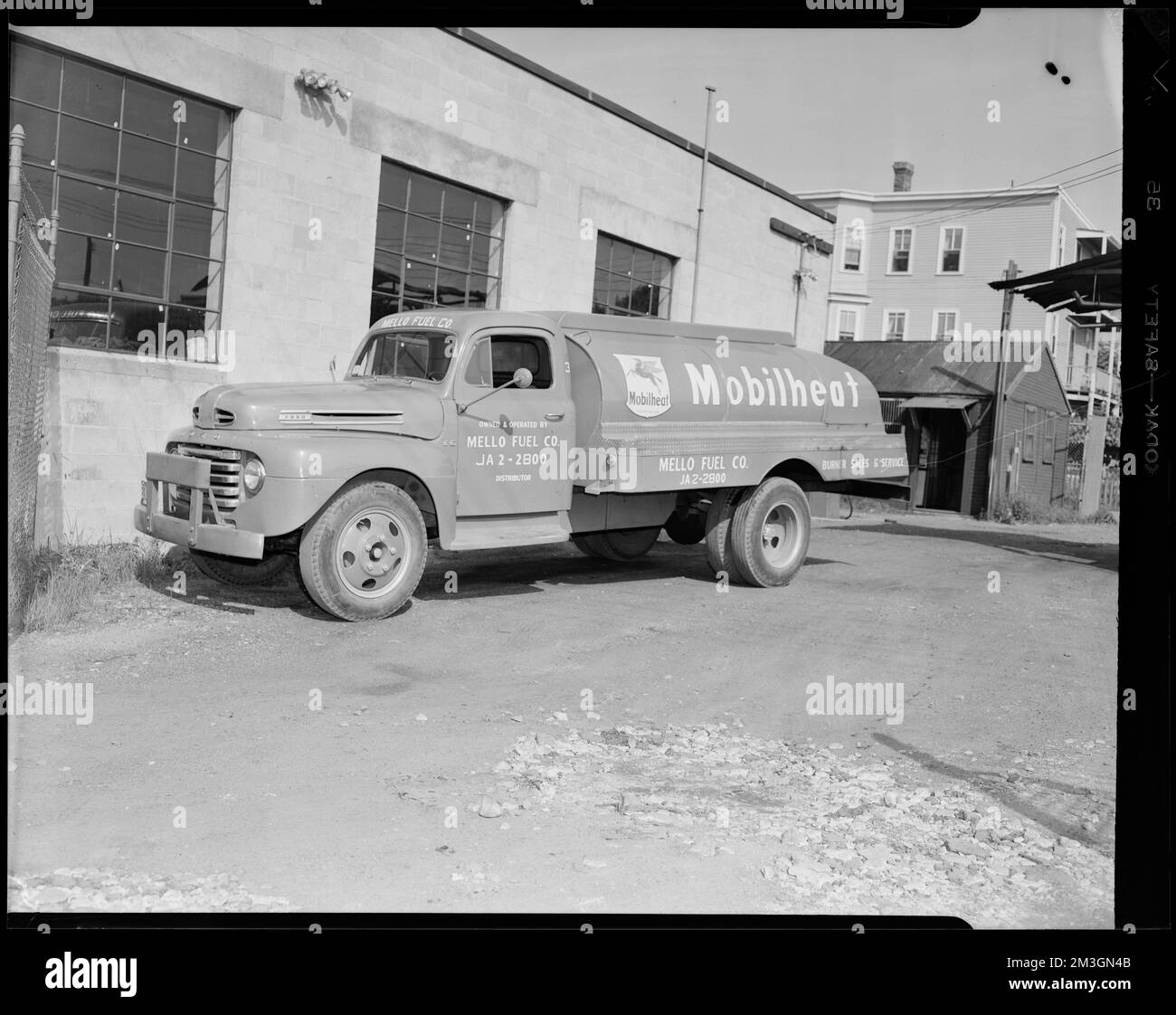 Mello Fuel Co., 37 Brookley Rd., Jam. Pianura , camion, industria petrolifera. Collezione Leon Abdalian Foto Stock