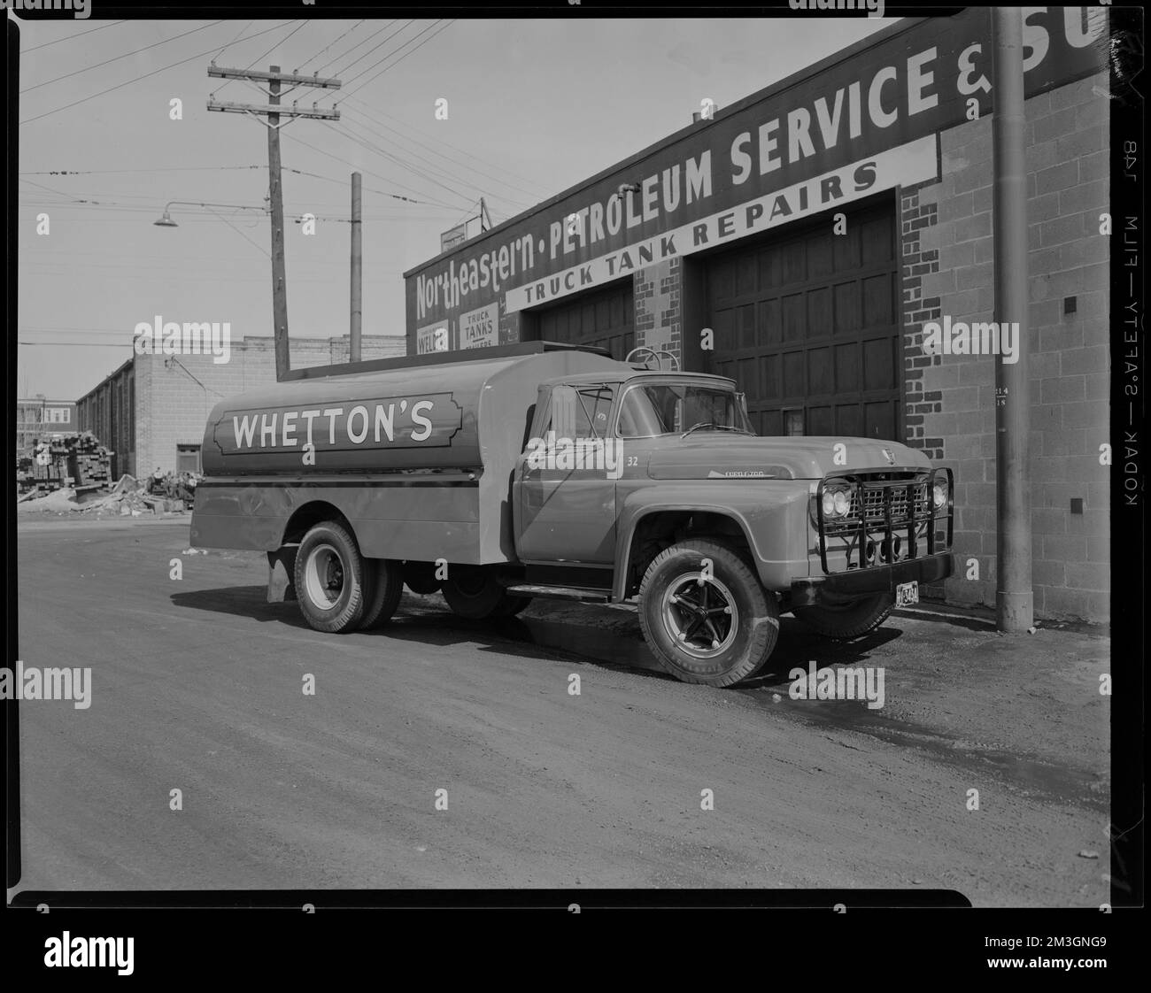 Mello Fuel Company, 37 Brookley Rd., Jam. Pianura , camion, industria petrolifera. Collezione Leon Abdalian Foto Stock