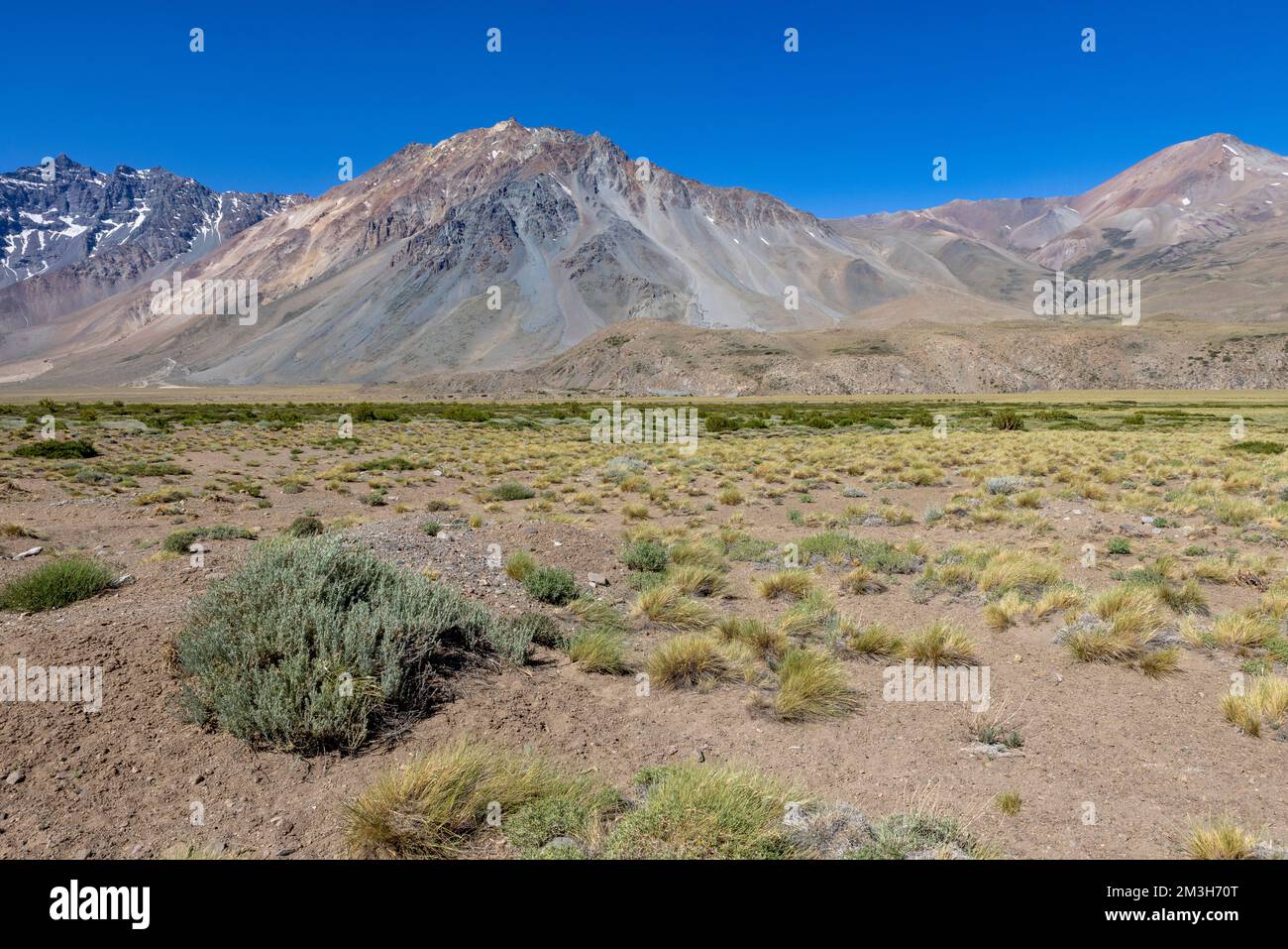 Paesaggio a Paso Vergara - attraversare il confine dal Cile all'Argentina mentre si viaggia in Sud America Foto Stock