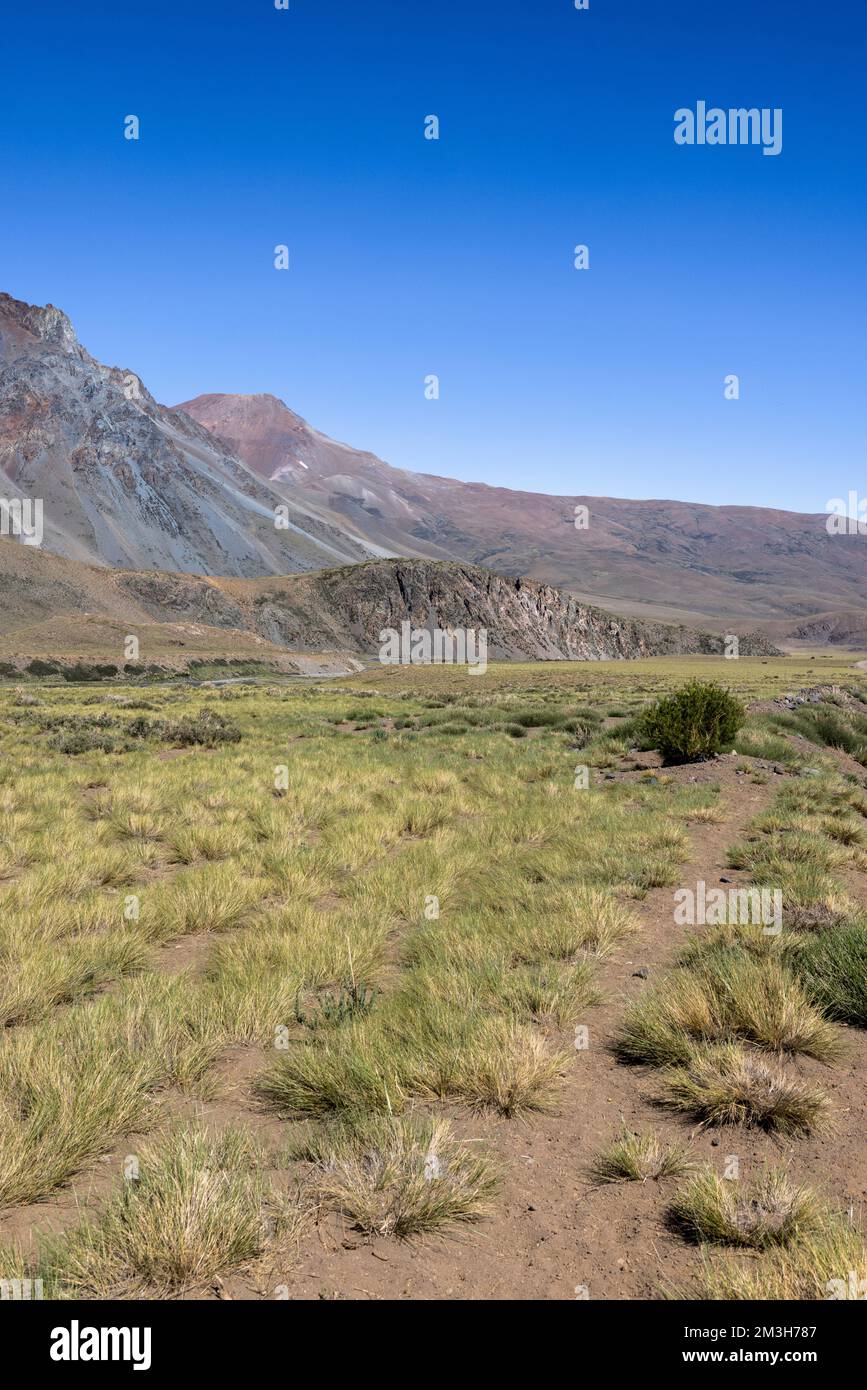 Paesaggio a Paso Vergara - attraversare il confine dal Cile all'Argentina mentre si viaggia in Sud America Foto Stock