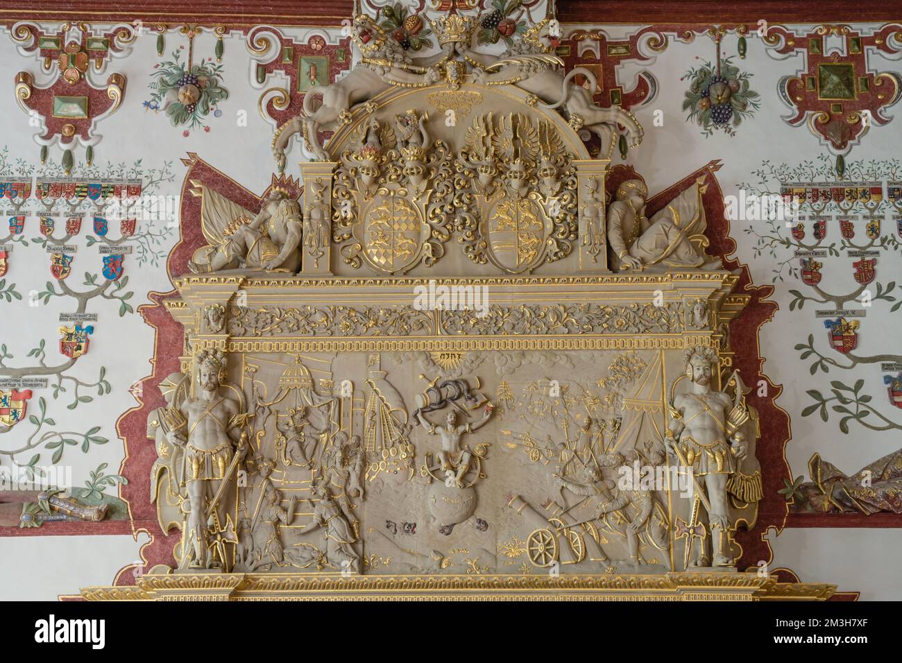 Detail, Stuckplastik, Prunkkamin, Rittersaal, Schloss Weikersheim, Baden-Württemberg, Germania Foto Stock