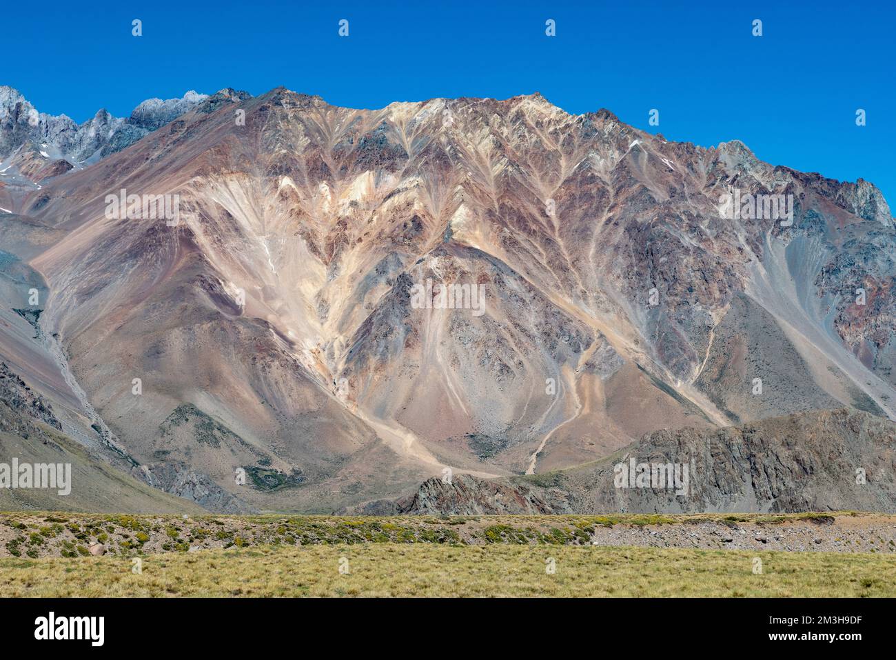Paesaggio a Paso Vergara - attraversare il confine dal Cile all'Argentina mentre si viaggia in Sud America Foto Stock