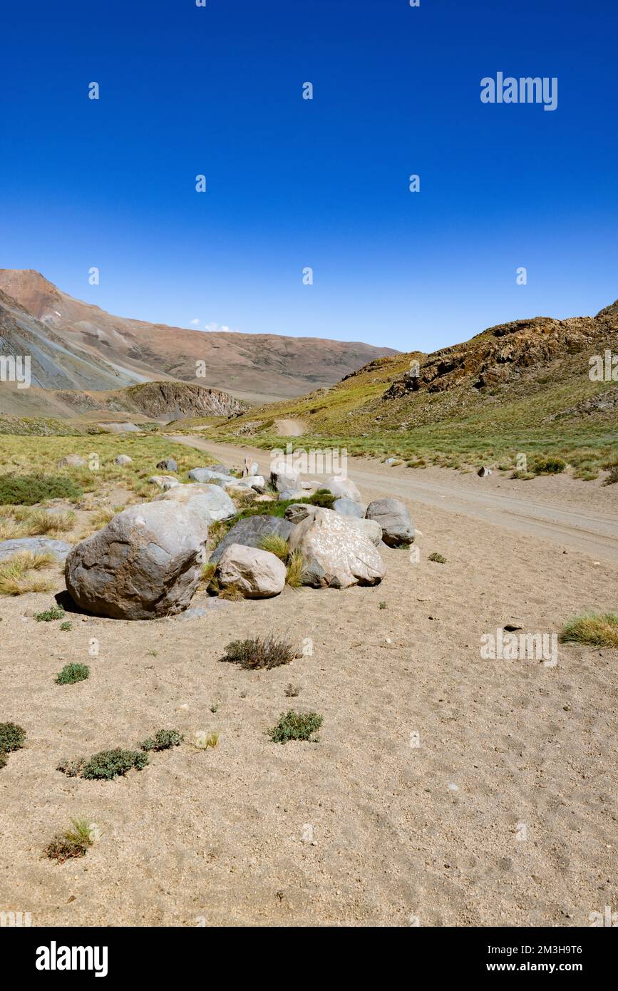 Paesaggio a Paso Vergara - attraversare il confine dal Cile all'Argentina mentre si viaggia in Sud America Foto Stock