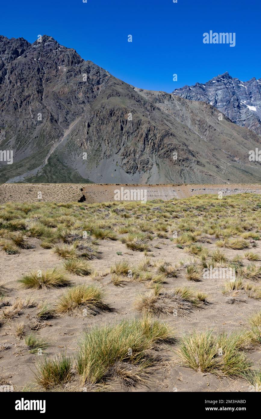 Paesaggio a Paso Vergara - attraversare il confine dal Cile all'Argentina mentre si viaggia in Sud America Foto Stock