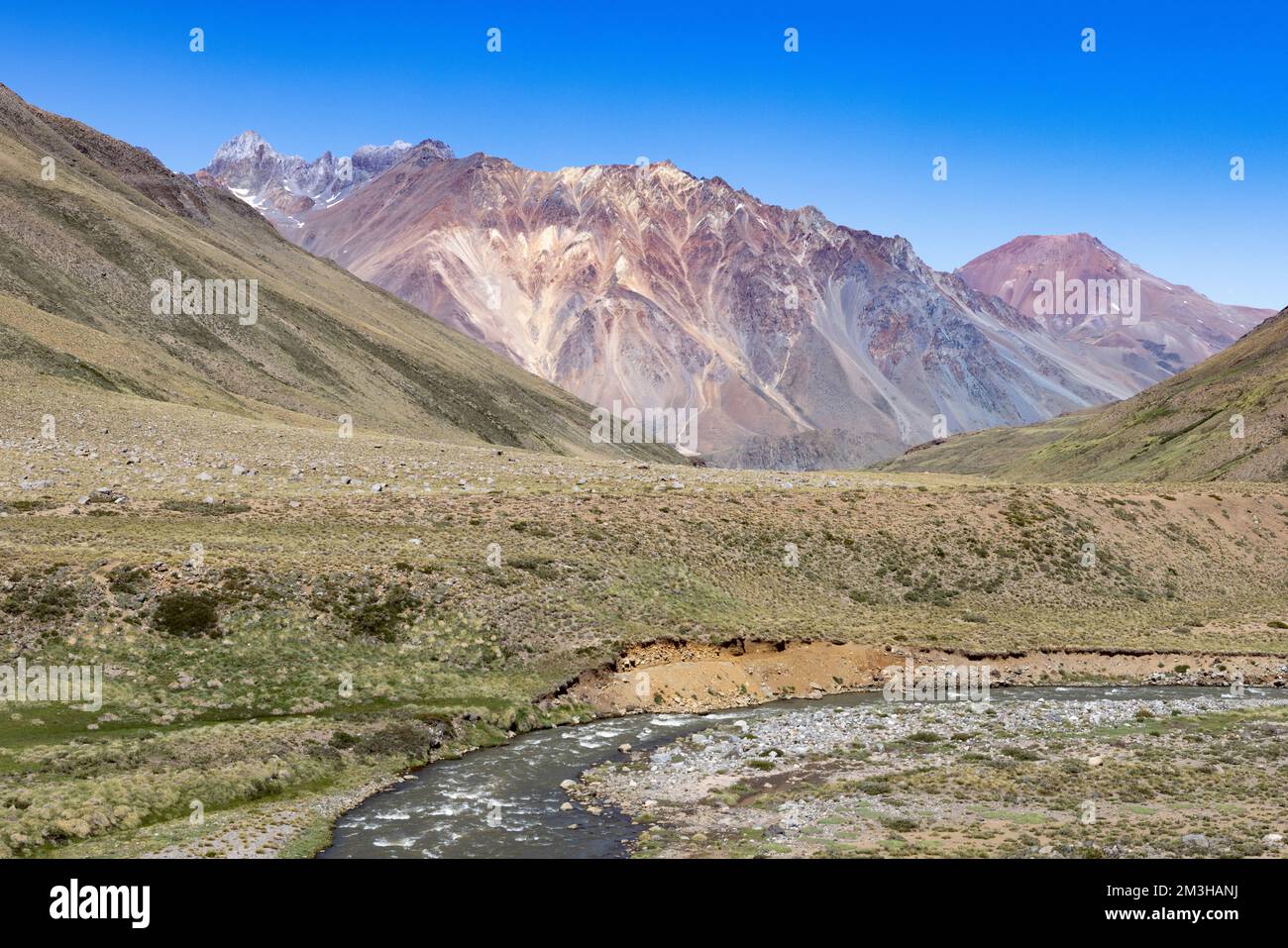 Paesaggio a Paso Vergara - attraversare il confine dal Cile all'Argentina mentre si viaggia in Sud America Foto Stock