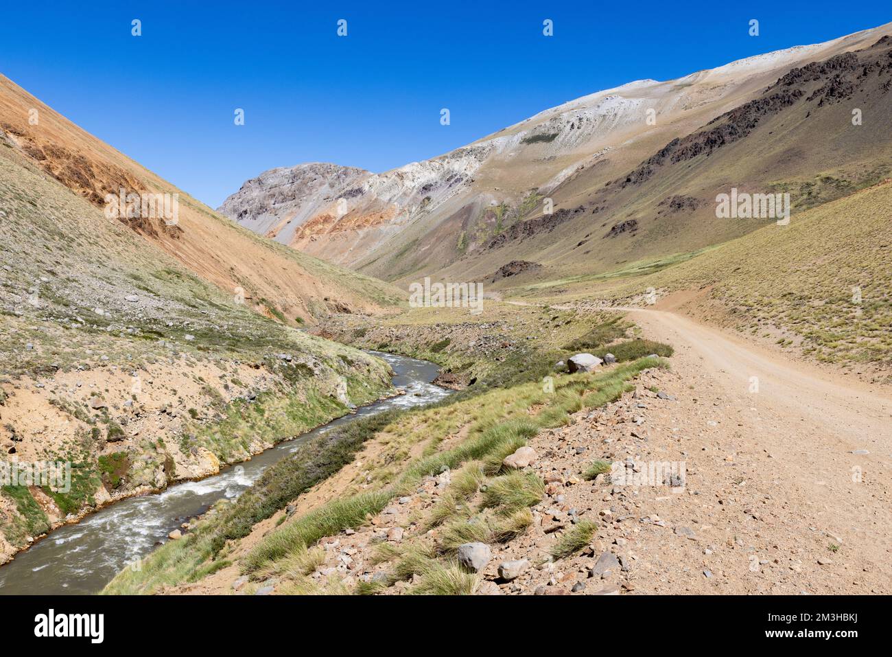 Paesaggio a Paso Vergara - attraversare il confine dal Cile all'Argentina mentre si viaggia in Sud America Foto Stock