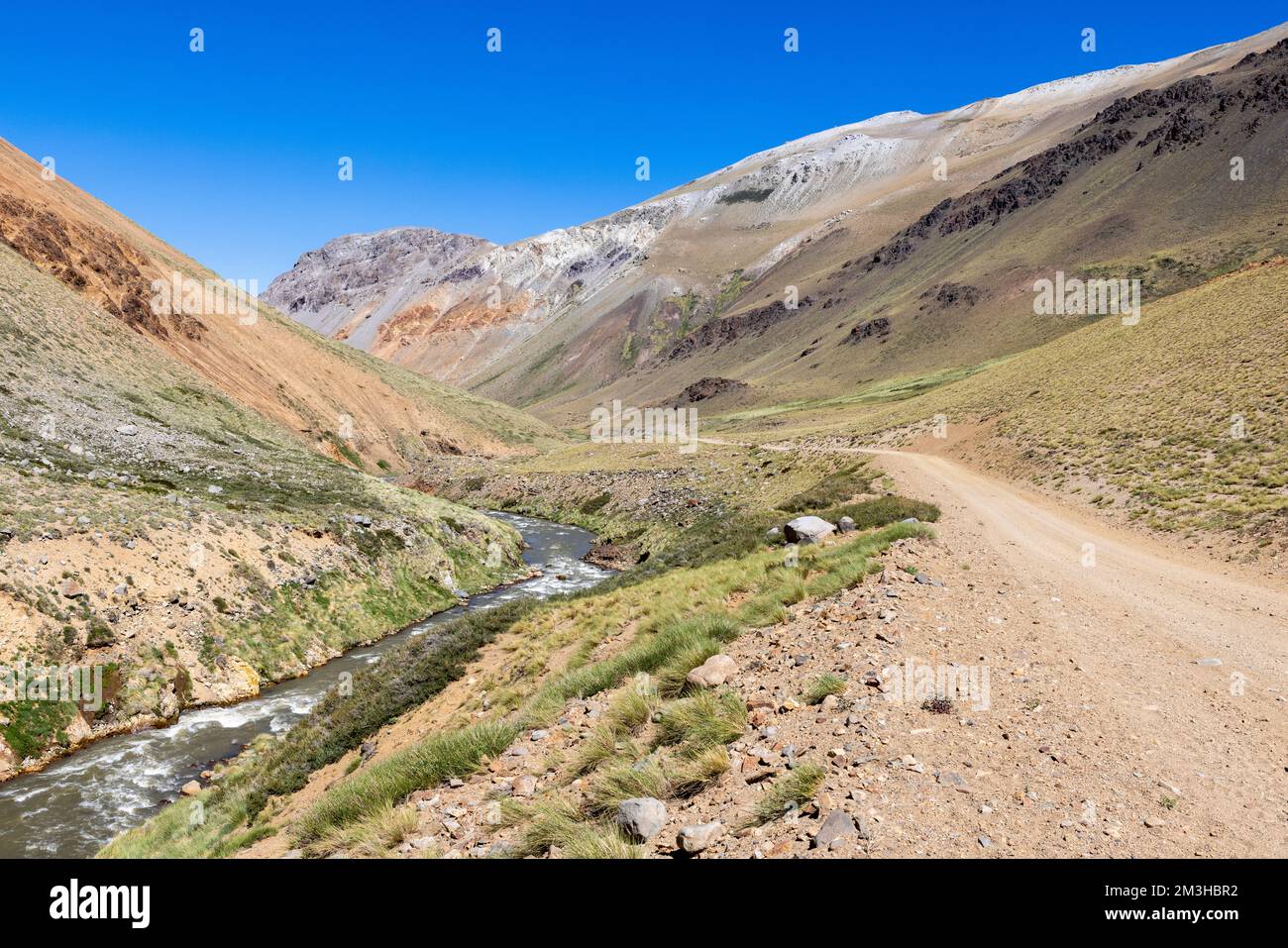 Paesaggio a Paso Vergara - attraversare il confine dal Cile all'Argentina mentre si viaggia in Sud America Foto Stock