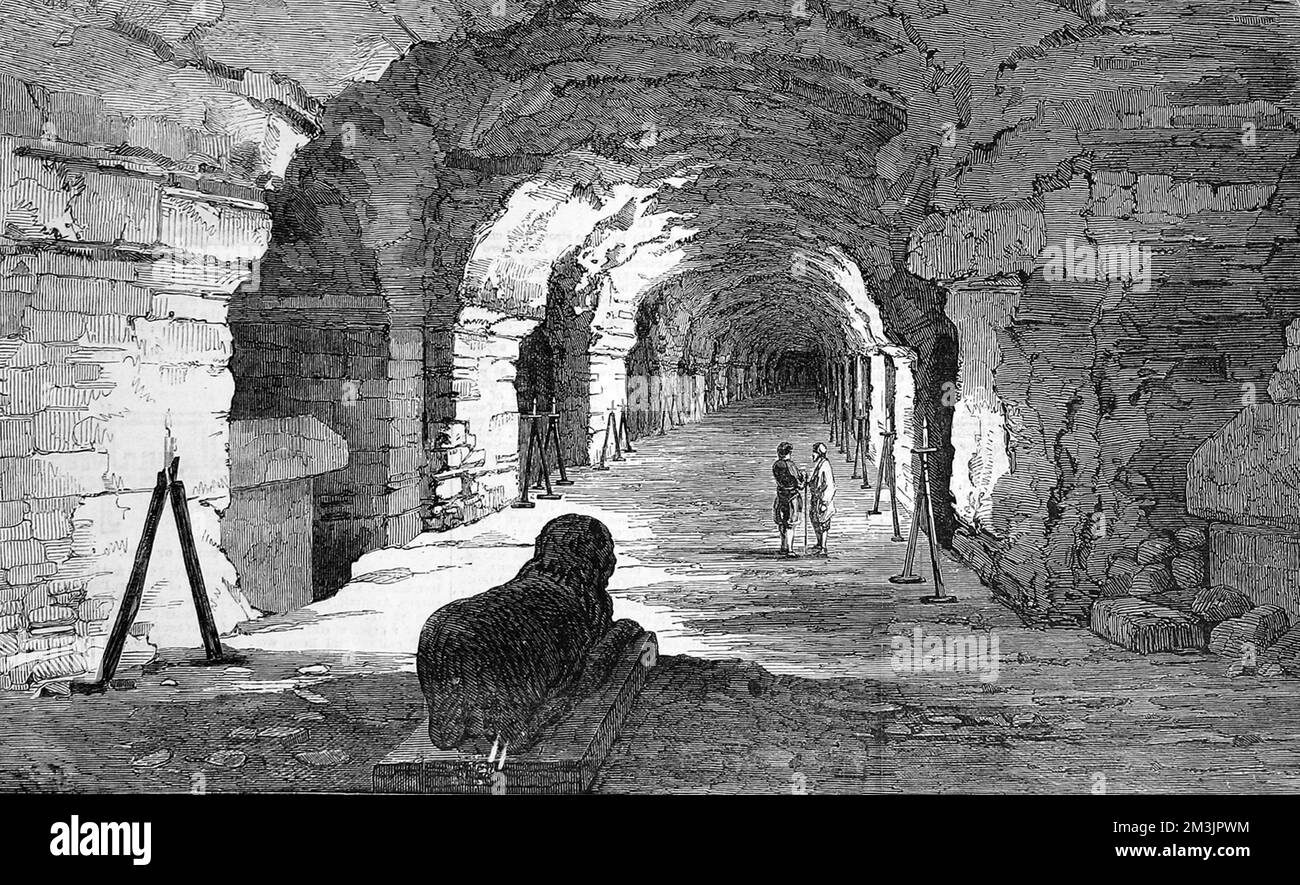 La grande galleria, tombe scoperte a Sakkara Foto Stock