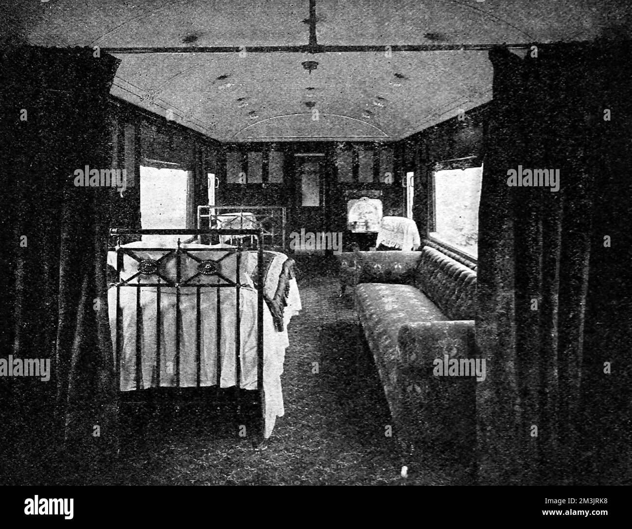 Saloon ospedaliero sulla London and North Western Railways Foto Stock