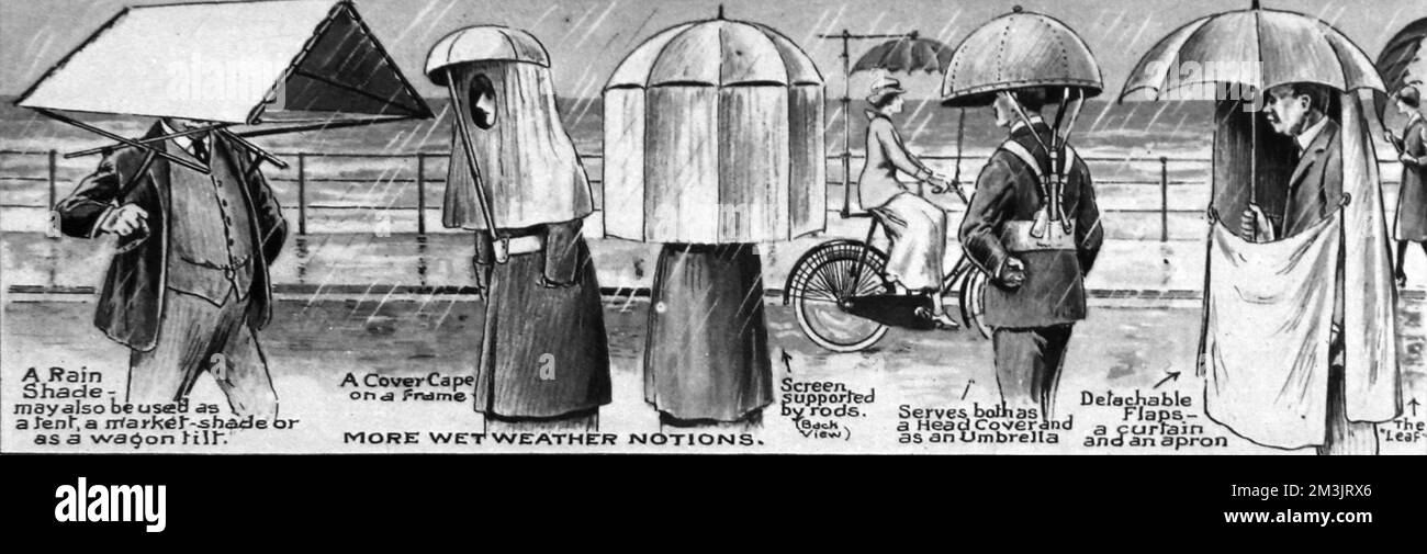 Le idee per indossare la pioggia protettiva sotto forma di vari paralumi e cappe da pioggia indossati sulla testa e sul corpo. 1921 Foto Stock