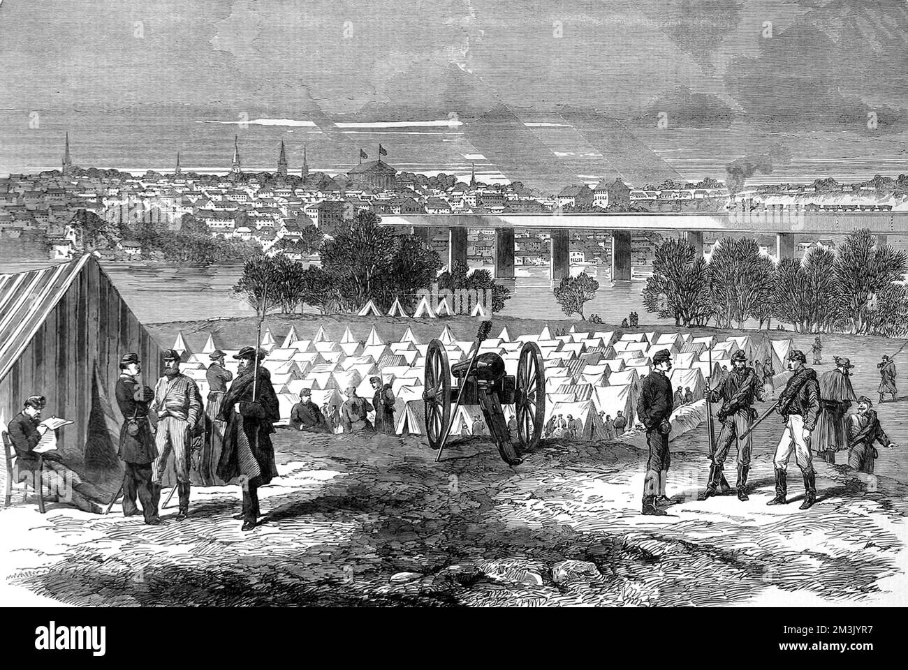 Incisione che mostra il prigioniero del campo di guerra a Belle Isle, Richmond, pieno di prigionieri federali. Sullo sfondo si può vedere la città di Richmond stessa. Data: 1864 Foto Stock