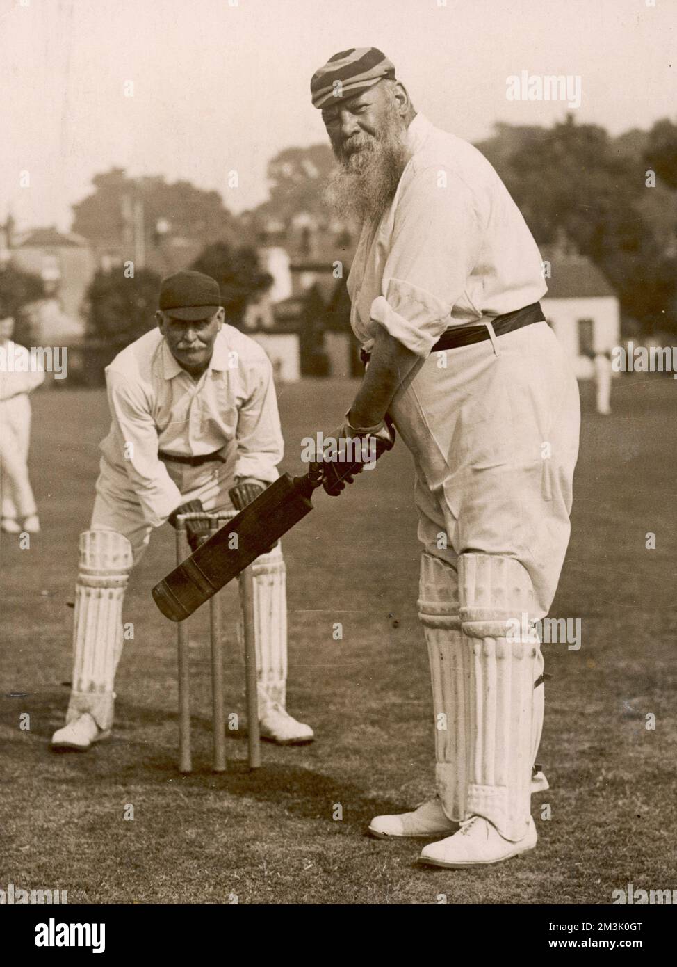 W.G. Grace in battuta a Gravesend, 1913 Foto Stock