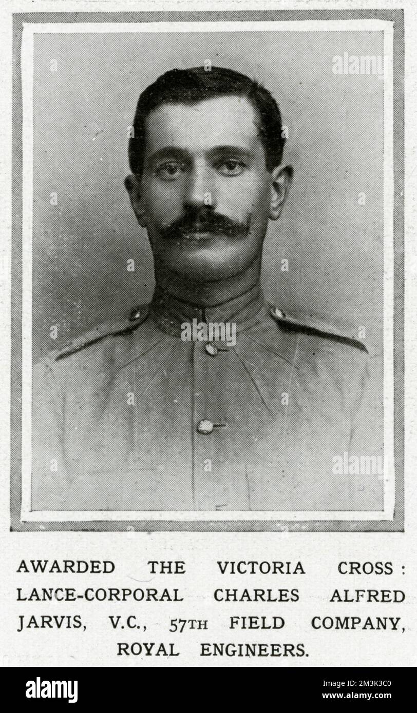 Vincitore della Victoria Cross: Lancia-caporale Charles Alfred Jarvis, V.C, 57th Field Company Royal Engineers. Il 23rd agosto lavorò per un'ora e mezza sotto il fuoco pesante e fece esplodere il ponte. Data: 1914 Foto Stock