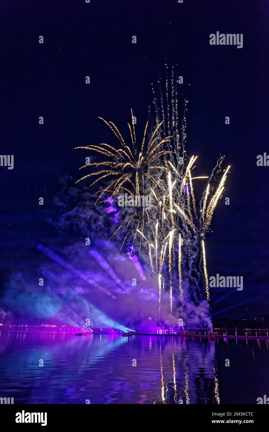 Fiera laser .Feuerwerk über Maschsee Hannover. Foto Stock