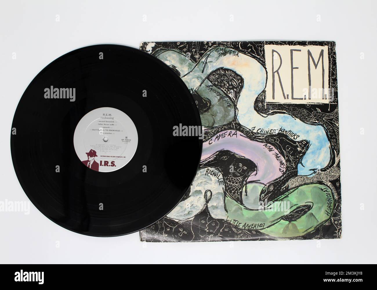 Alternative rock band, album musicale R.E.M. su disco LP con dischi in vinile. Intitolato: Copertina dell'album di reckoning Foto Stock