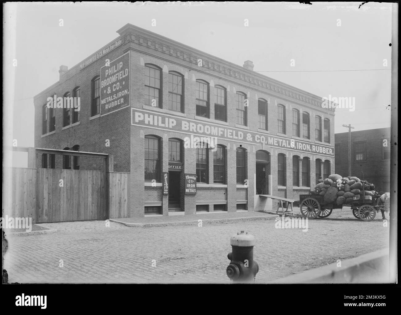 Philip Bromfield & Co., metalli, ferro, gomma , impianti industriali, Industria metallurgica, industria della gomma, Boston Wharf Company Collection Foto Stock