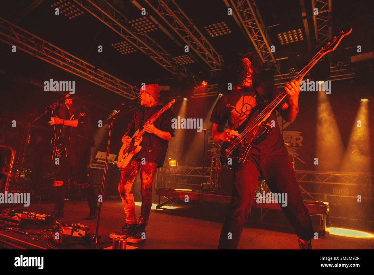 Milano, Italia. 15th Dec, 2022. La band hard rock americana Badflower si esibirà dal vivo al Circolo Magnolia di Segrate, Milano, il 15 dicembre 2022 (Foto di Maria Laura Arturi/NurPhoto) Credit: NurPhoto/Alamy Live News Foto Stock
