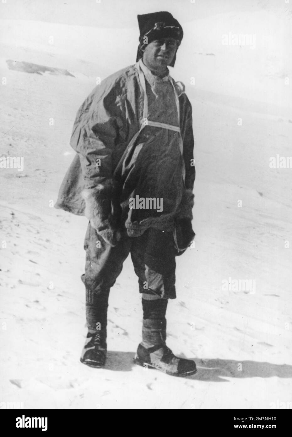 Capitano Robert Falcon Scott (1868 - 1912), esploratore polare britannico nella sua divisa durante la sua seccata spedizione al Polo Sud. Data: 1912 Foto Stock