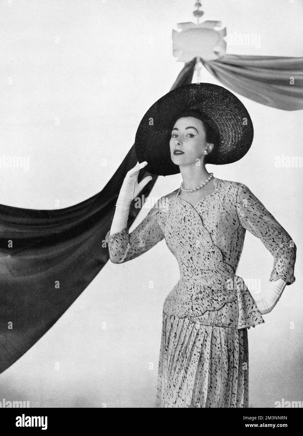 Abiti per un'estate di incoronazione, 1953 Foto Stock