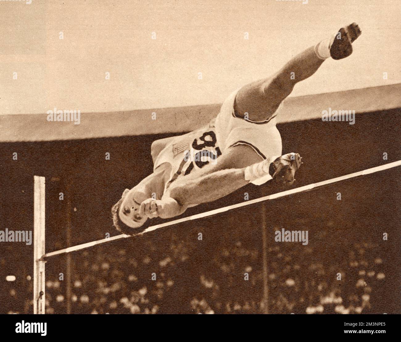 McGrew fa il salto in alto, 1948 Olimpiadi di Londra Foto Stock McGrew fa il salto in alto, 1948 Olimpiadi di Londra Foto Stock