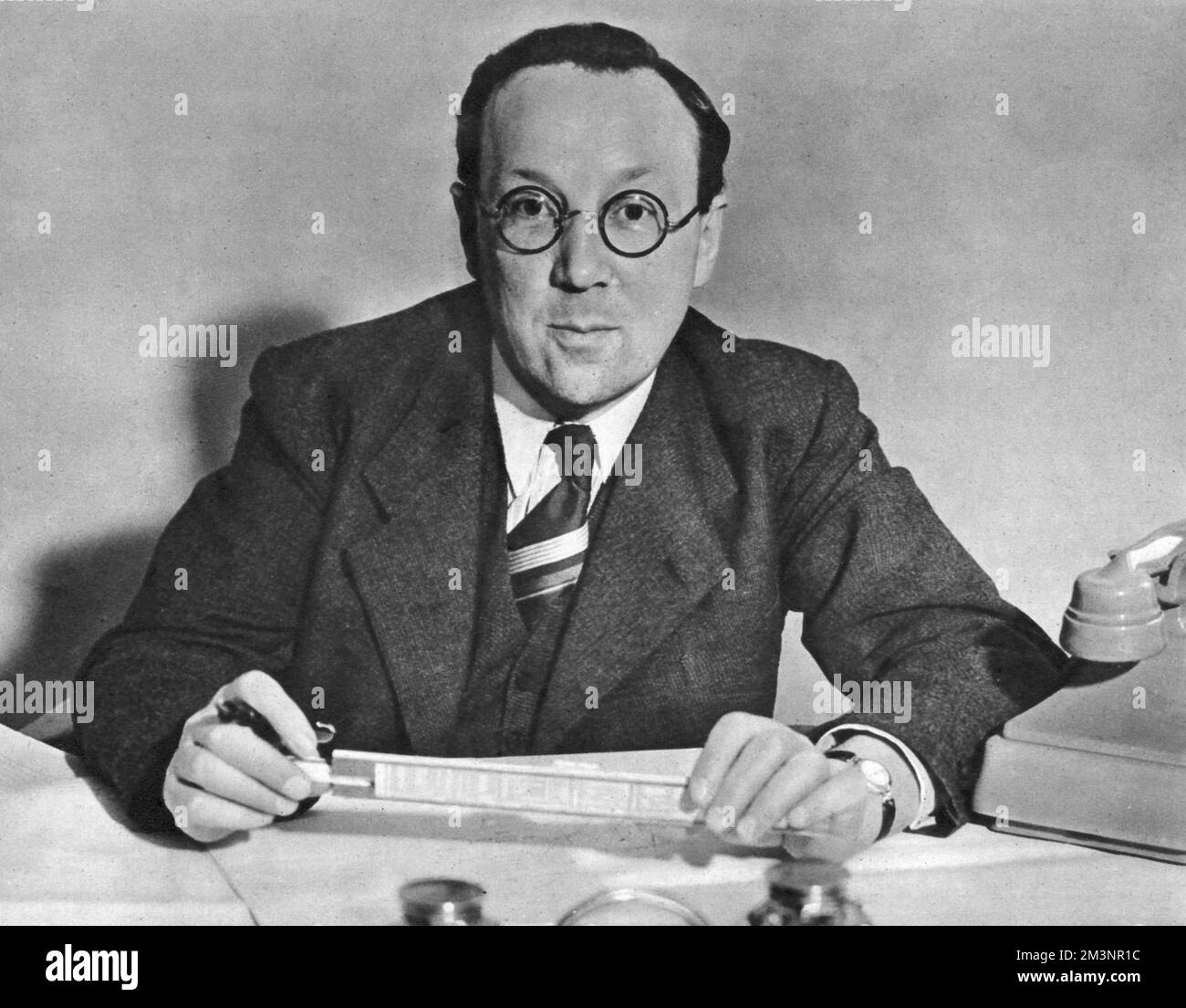 Sir Robert Alexander Watson-Watt(1892-1973), inventore del radar. Data: 1941 Foto Stock