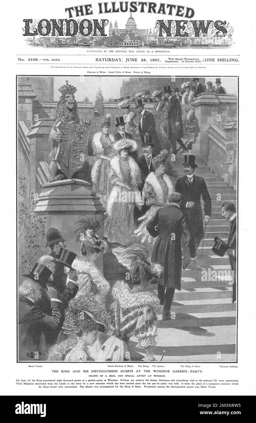 Mark Twain (1835-1910), umorista, incontra il re Edoardo VII (1841-1910) e la regina Alexandra (1844-1925) ad una festa nel giardino di Windsor nel 1907. Altri ospiti hanno raffigurato la Granduchessa d'Assia, il re del Siam e il visconte Althorp. Data: Giugno 22nd 1907 Foto Stock