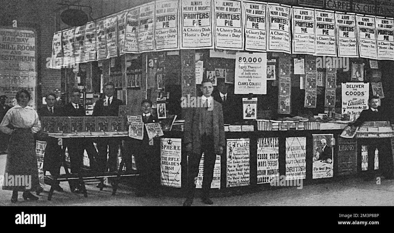 Libreria W H Smith alla stazione di Cannon Street, 1915 Foto Stock