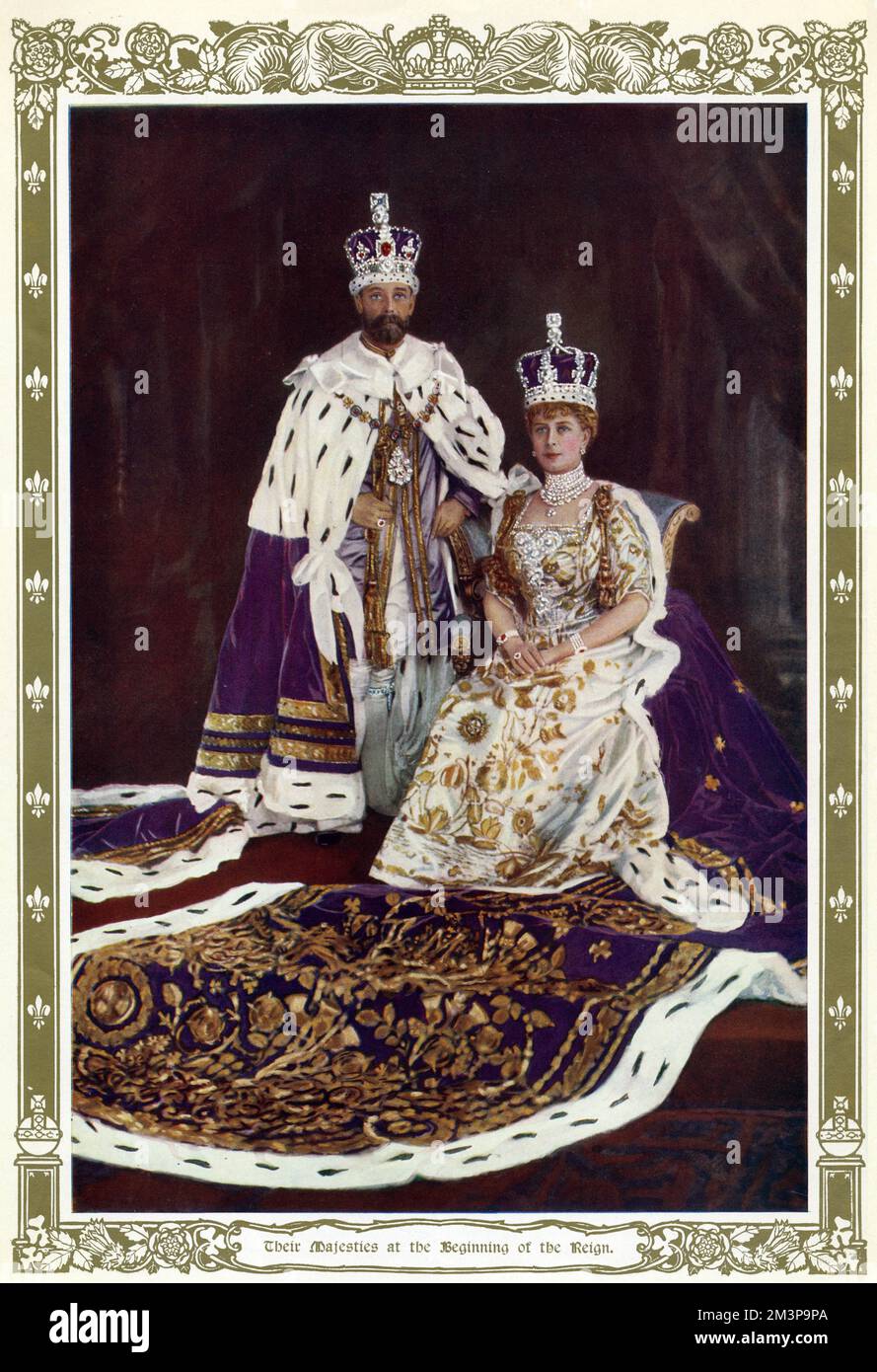 Incoronazione del re Giorgio V e della regina Maria consorte, Giorgio V che indossa la corona imperiale di stato, e Royal Purple Robe of state. Maria consorte indossando la corona di stato di Giorgio V, e l'abito per incoronazione ricamato allegoricamente. 22 giugno 1911 Foto Stock