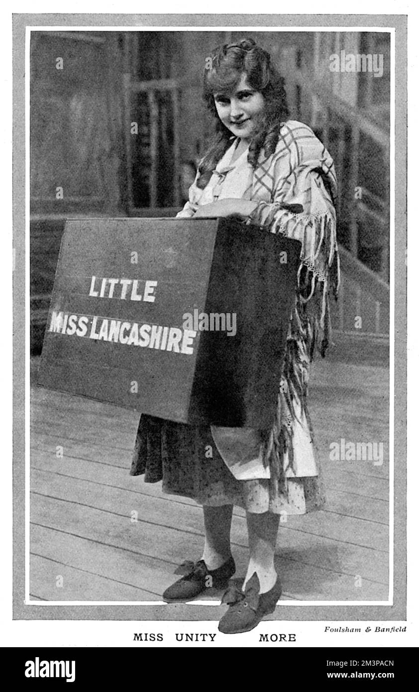 Unity More in Shell Out, intrattenimento WW1 Foto Stock