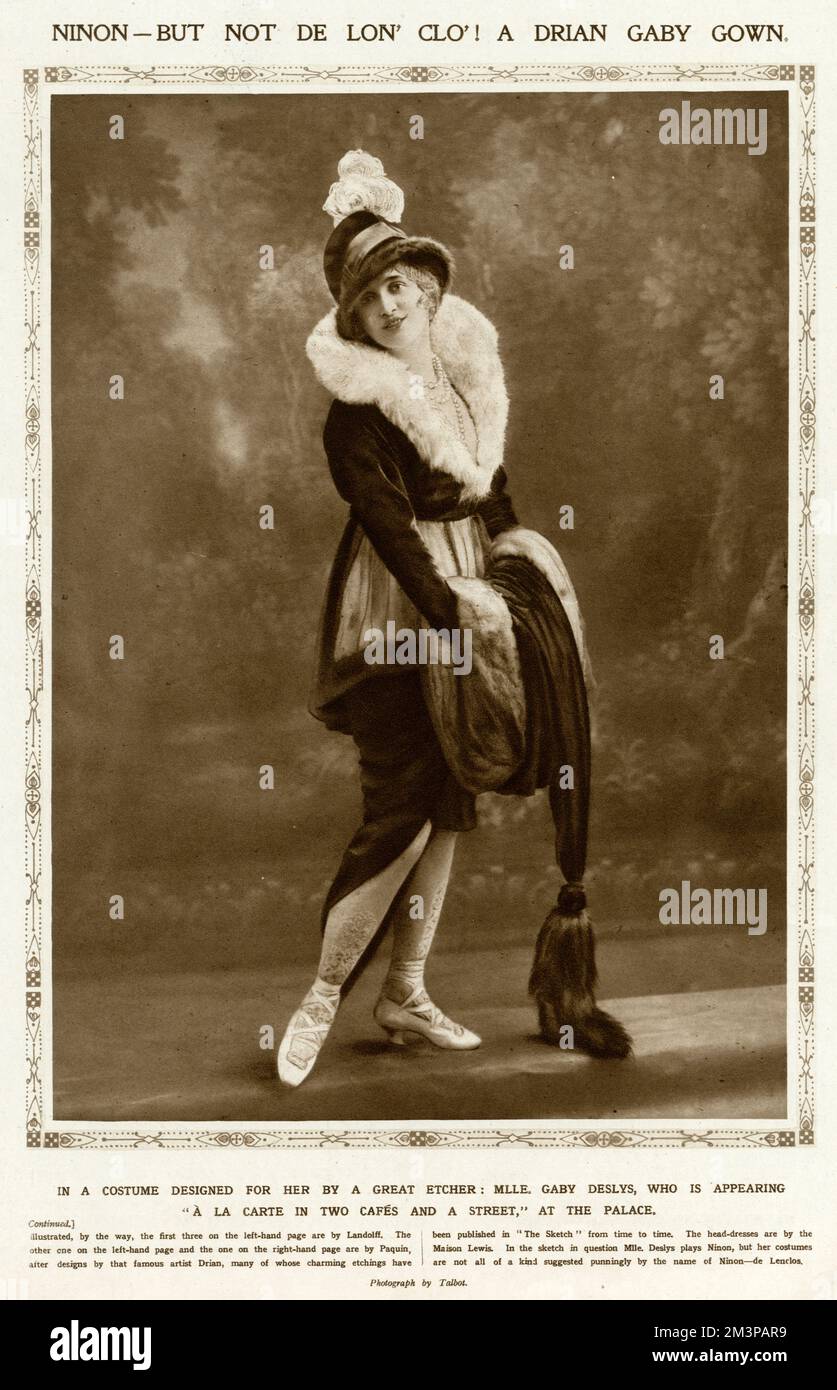 Gaby Deslys (1881-1920), attrice, cantante e ballerina francese, nella foto indossando un costume disegnato dall'artista Drian e realizzato dal couturier della moda Paquin per la nuova rivista, "A la carte in due caffè e in una strada". Gaby era rinomata per i suoi sontuosi costumi da palcoscenico come per la sua performance. Le fotografie sono state pubblicate nello stesso numero delle fotografie dell'ex Re Manuel del Portogallo e della sua sposa Augusta (Agostino) Victoria di Hohenzollern. Gaby era stato romanticamente legato al re. Data: 1913 Foto Stock