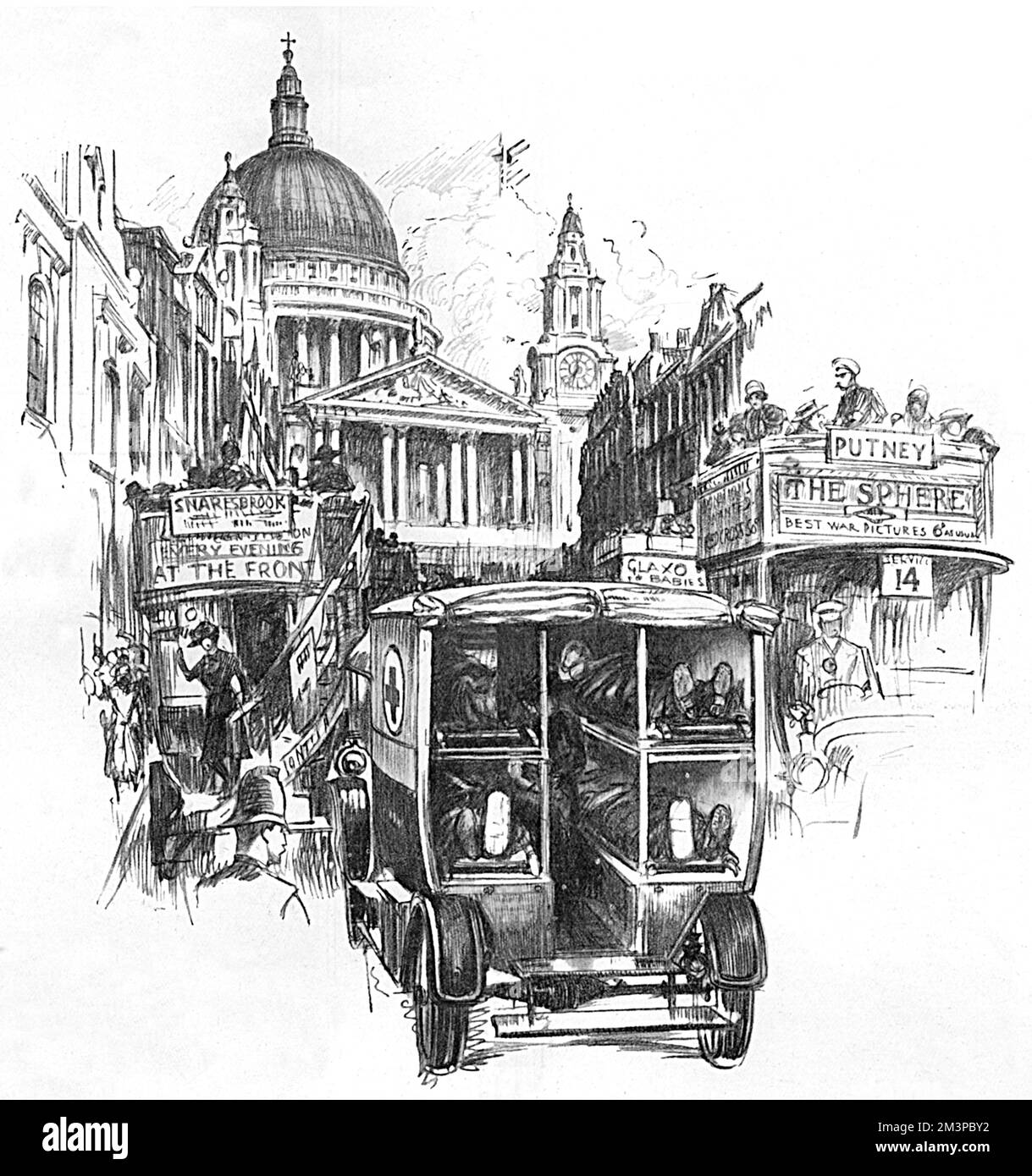 Un'ambulanza, che porta soldati feriti (casi di culla) che si reca lungo Fleet Street fino a Ludgate Hill in un ospedale a East London. Durante la prima guerra mondiale, i treni per ambulanze arrivarono tutti i giorni alla stazione termini della South Coast e gli occupanti furono distribuiti ai numerosi ospedali militari di Londra. Oltre a incontrare treni a Charing Cross, Waterloo, Clapham Junction e altrove, ha intrapreso casi di rimozione da un ospedale all'altro e a case convalescenti nel paese. Data: 1916 Foto Stock