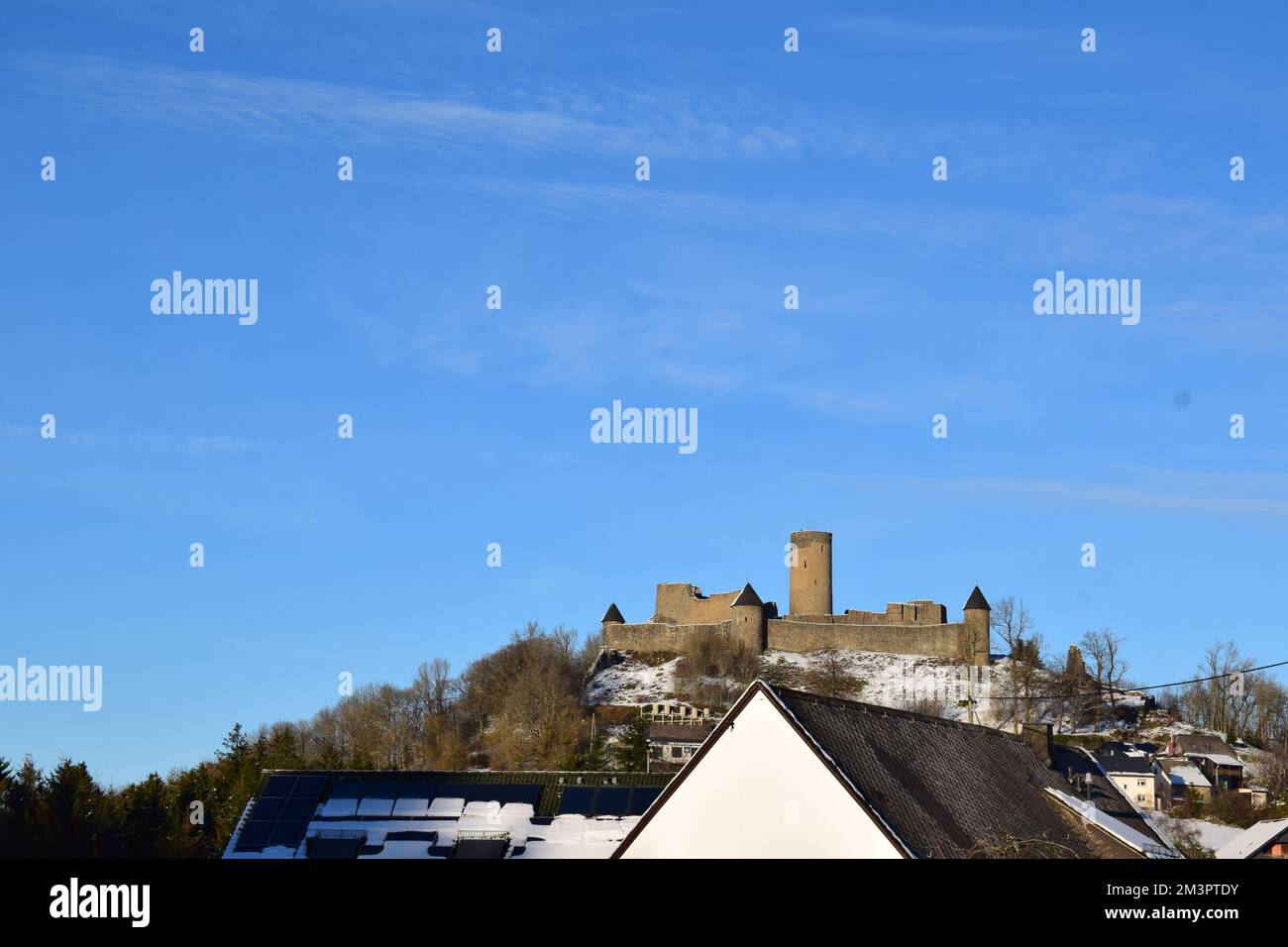 Nürburg nella neve, inverno 2022 Foto Stock