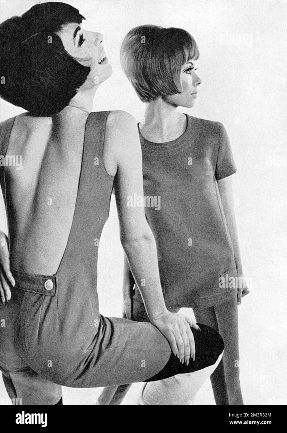 Abbigliamento natalizio - salopette e pantaloni, 1965 Foto Stock