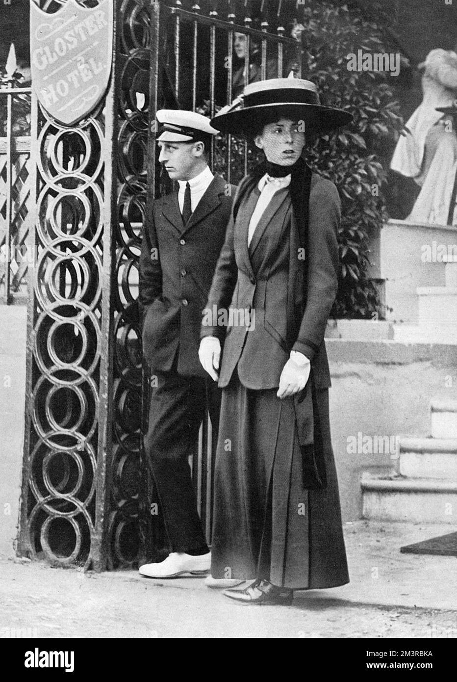 Conte e contessa di Annesley a Cowes, 1910 Foto Stock