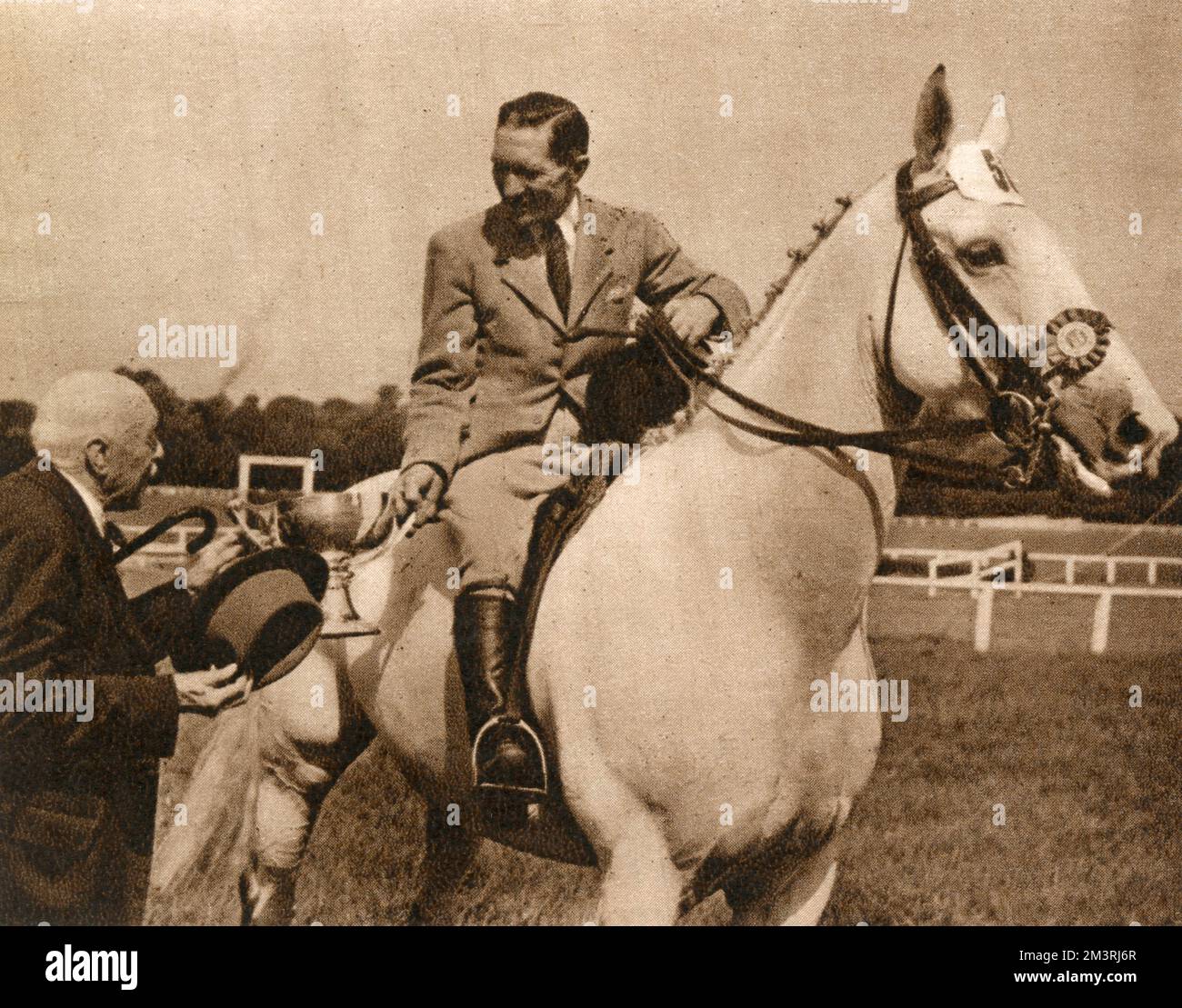 Tim Hyde ha presentato la Dunraven Cup 1949 Foto Stock