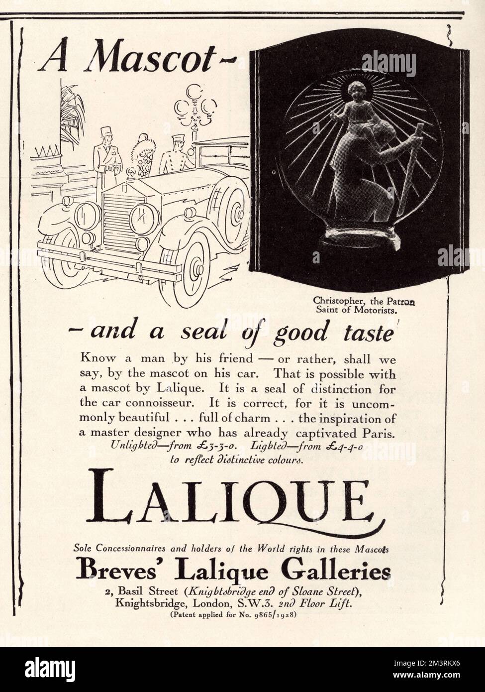 Una pubblicità per una mascotte auto Lalique da Breves' Lalique Galeries, Knightbridge; 'Una mascotte - e un sigillo di buon gusto'. L'annuncio contiene una piccola illustrazione di un'automobile e un'immagine di una mascotte di Christopher, la Santa patrona degli automobilisti. Data: 1928 Foto Stock