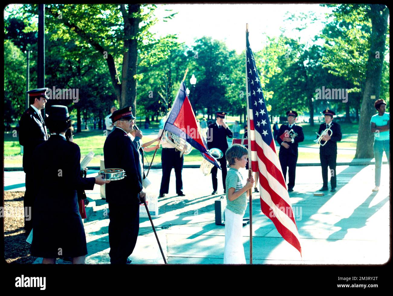 Presentazione dell'Esercito della salvezza, Boston Common, organizzazioni benefiche, Esercito della salvezza. Collezione Edmund L. Mitchell Foto Stock