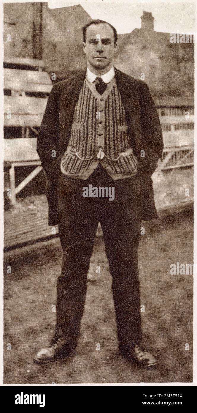 Allenatore Alec Nelson (1872-1944) a Fenners, Università di Cambridge prima dell'inizio del WW1. Quando la sua propria carriera di corsa è venuto ad una conclusione, Nelson ha preso istruire. È stato allenatore professionista a Cambridge 1908-1913, e ha anche allenato gli atleti britannici per le Olimpiadi del 1912 a Stoccolma. Foto Stock